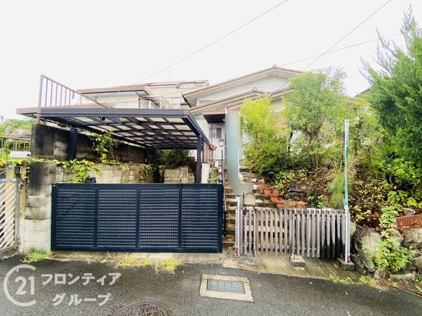 四條畷市清滝中町　中古一戸建て