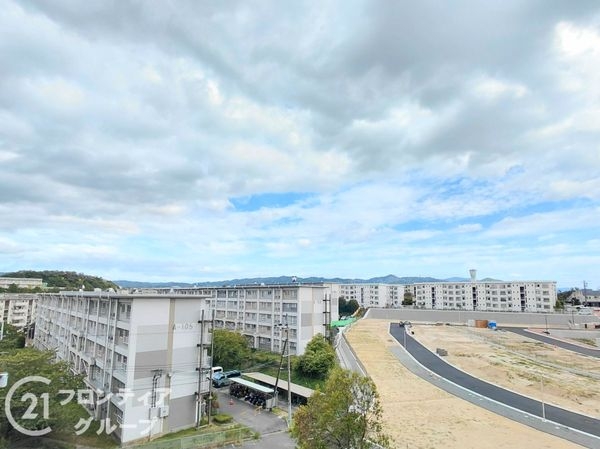 オークヒルズ香里参番館　中古マンション