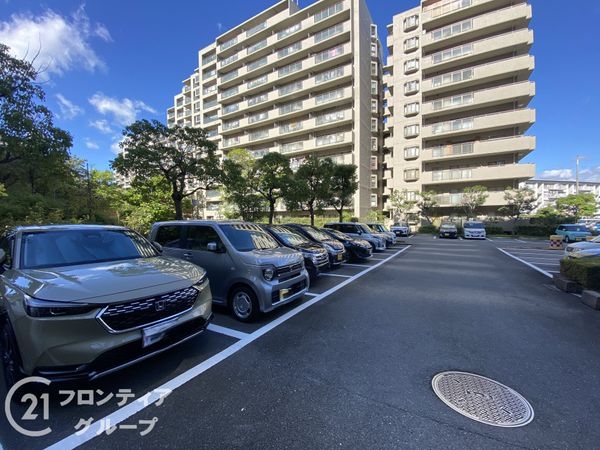 オークヒルズ香里参番館　中古マンション
