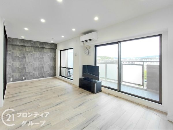 オークヒルズ香里参番館　中古マンション