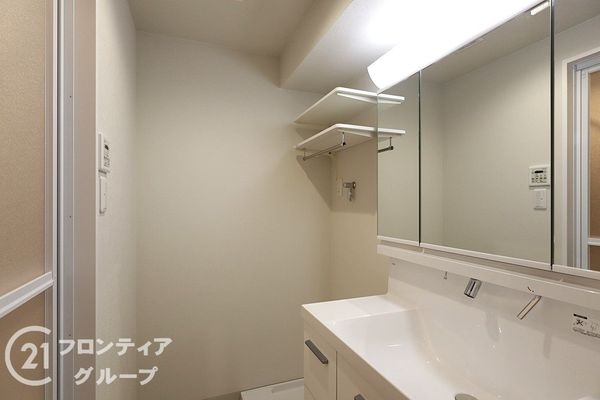 京橋グリーンハイツ二号棟　中古マンション