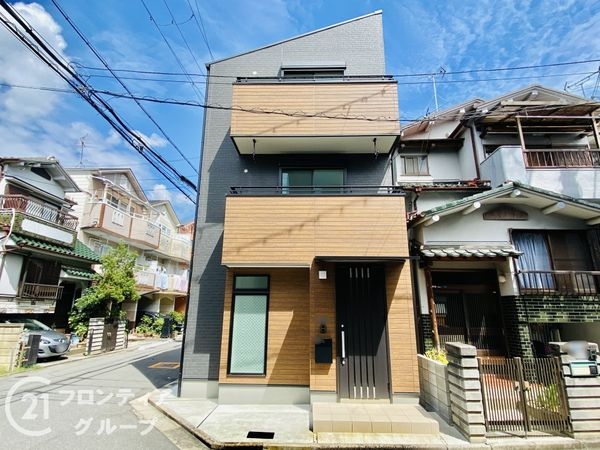 大東市平野屋２丁目の中古一戸建て
