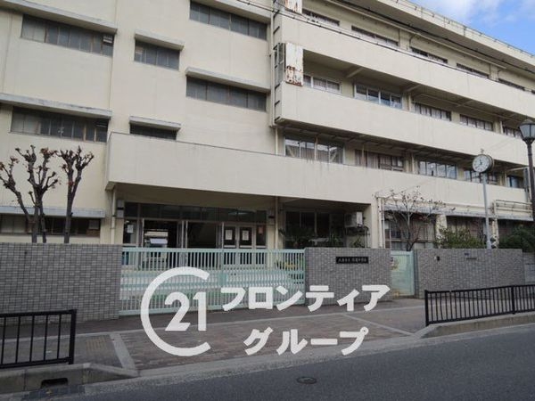 大東市平野屋２丁目の中古一戸建て(大東市立住道中学校)