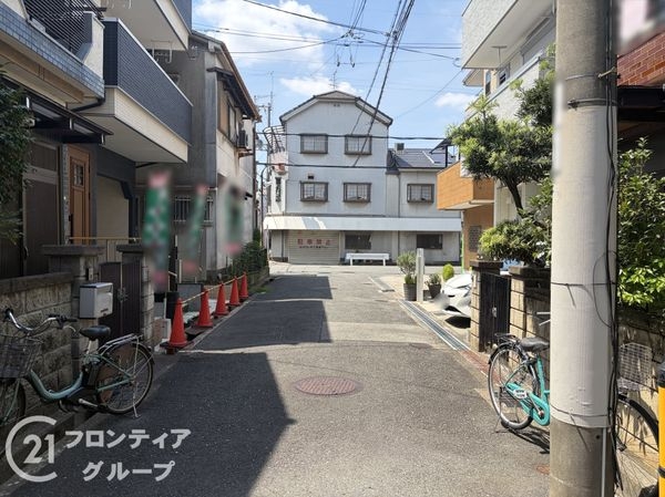 寝屋川市黒原橘町　新築一戸建て　１号棟