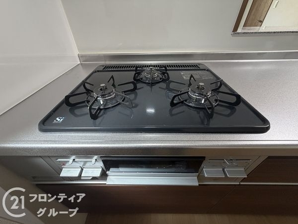 寝屋川市黒原橘町　新築一戸建て　１号棟