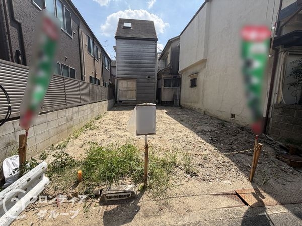 寝屋川市黒原橘町　新築一戸建て　２号棟