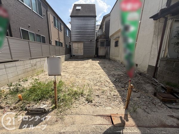 寝屋川市黒原橘町　新築一戸建て　２号棟
