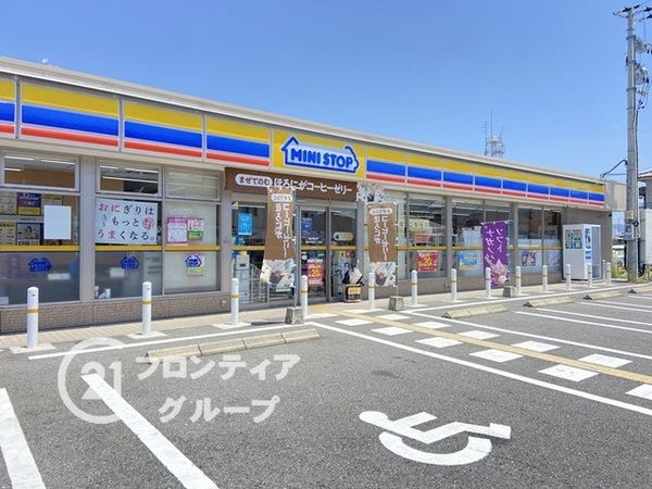 大阪市鶴見区諸口１丁目の中古一戸建て(ミニストップ大阪今津北5丁目店)