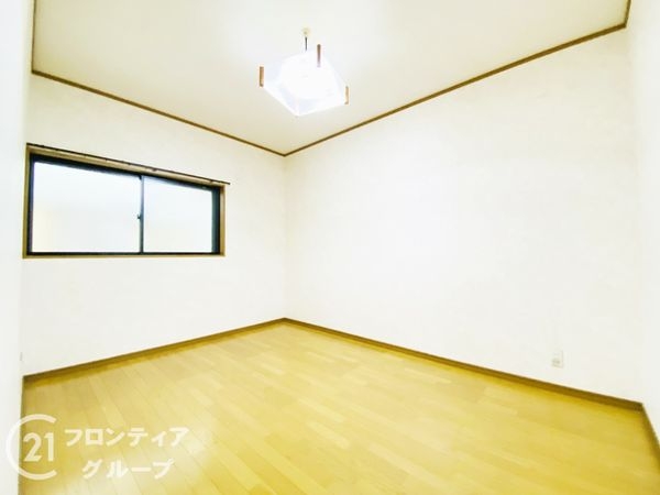 四條畷市北出町の中古一戸建て