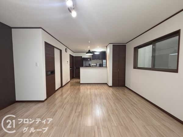 大阪市鶴見区中茶屋１丁目　中古一戸建て