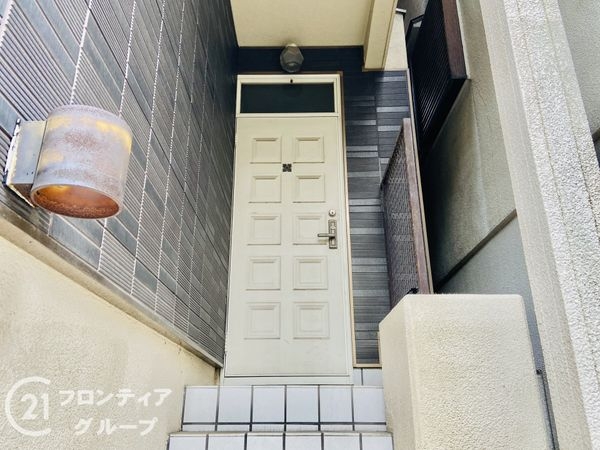 門真市脇田町　中古一戸建て