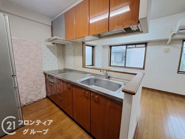 サーパス大東泉町　中古マンション