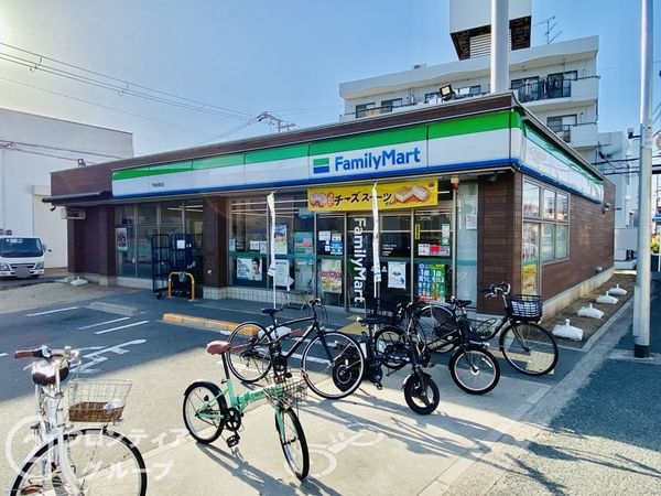 門真市下馬伏町の中古一戸建て(ファミリーマート下馬伏町店)