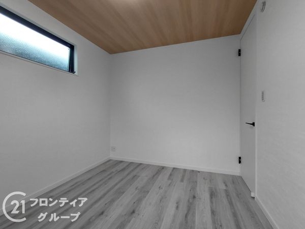 四條畷市美田町　新築一戸建て　１３号棟