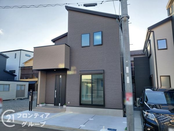 四條畷市美田町　新築一戸建て　１３号棟