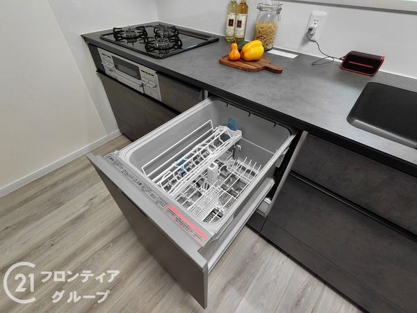 四條畷市美田町　新築一戸建て　１３号棟