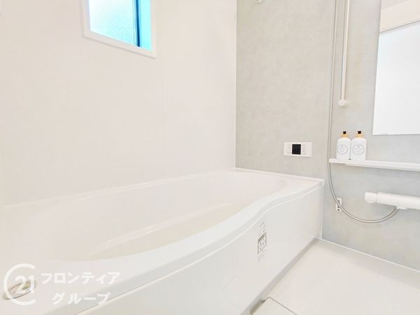 四條畷市美田町　新築一戸建て　１３号棟