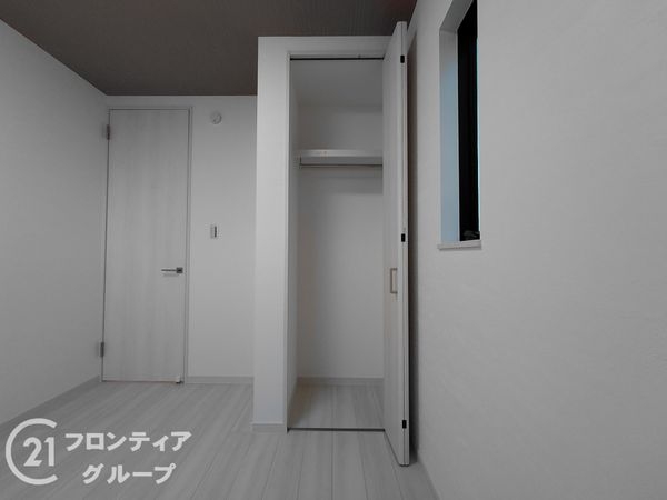四條畷市美田町　新築一戸建て　８号棟