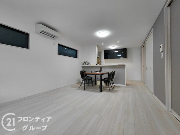 四條畷市美田町　新築一戸建て　８号棟