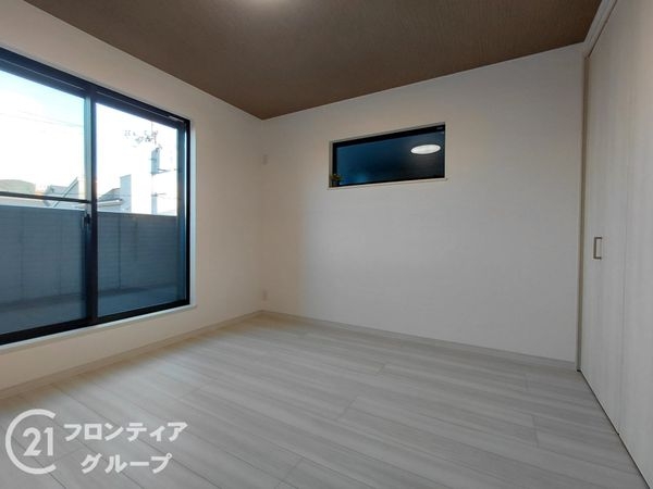 四條畷市美田町　新築一戸建て　８号棟