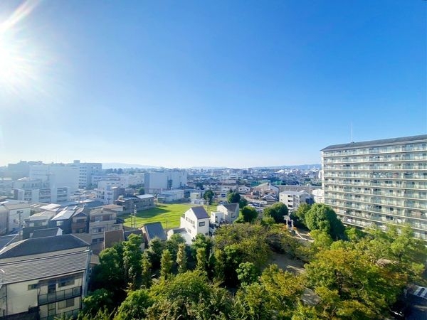 コスモシティ森林公園弐番館　中古マンション