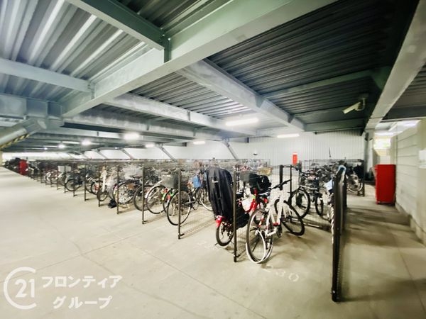 タイムズ・ピース・スクエアファーストゲートシティ　中古マン…