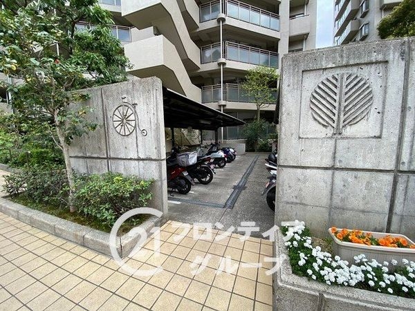 オークヒルズ香里参番館　中古マンション