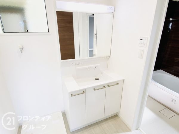 大東市明美の里町の中古一戸建て