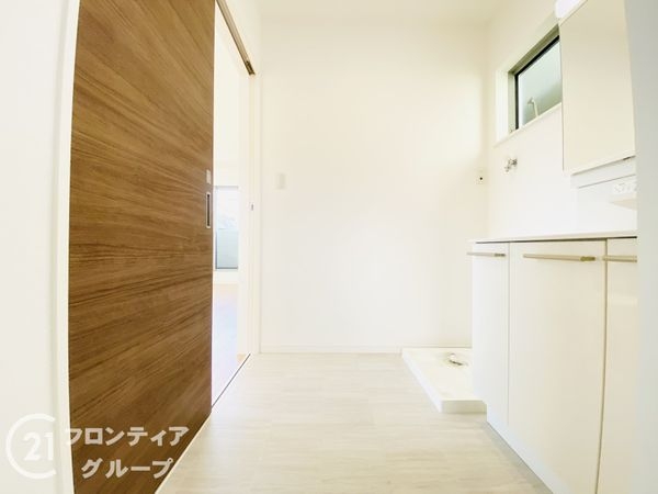 大東市明美の里町の中古一戸建て