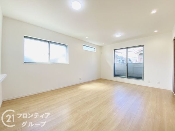 大東市明美の里町の中古一戸建て
