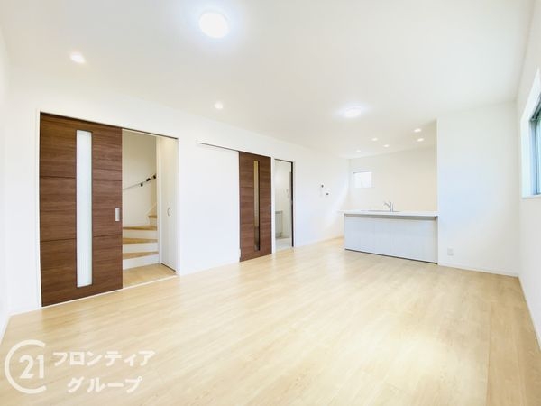大東市明美の里町の中古一戸建て