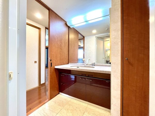 アンビエント雲雀丘花屋敷　中古マンション