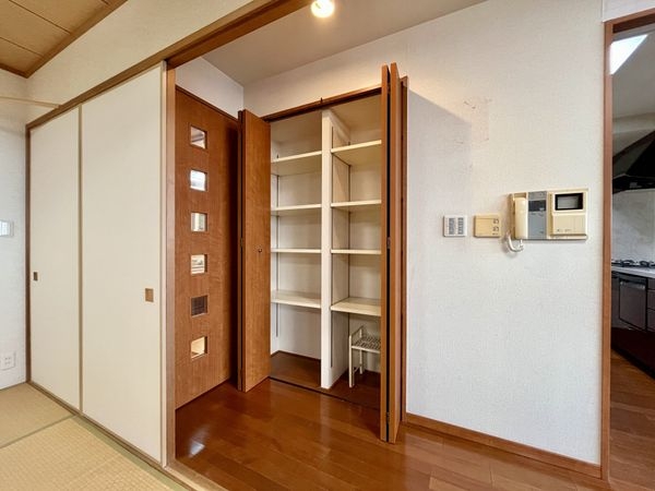 アンビエント雲雀丘花屋敷　中古マンション