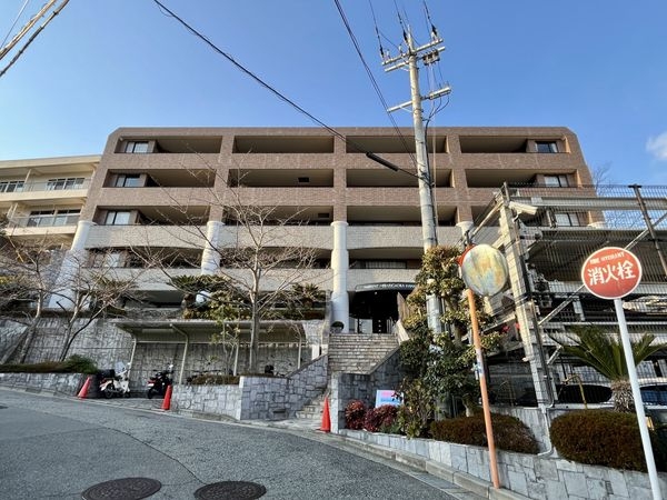 アンビエント雲雀丘花屋敷　中古マンション