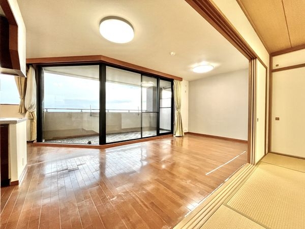 アンビエント雲雀丘花屋敷　中古マンション