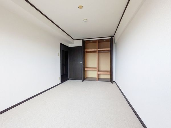 グラン・ドムール甑岩　中古マンション