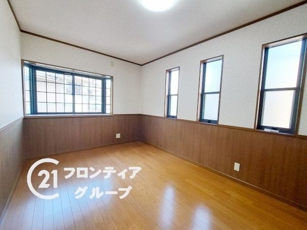 尼崎市田能４丁目の中古一戸建て