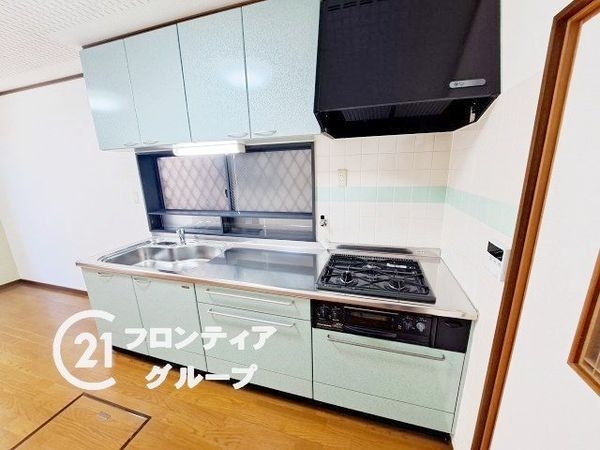 尼崎市田能４丁目　中古一戸建て