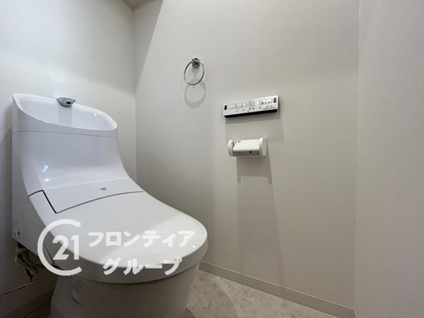 尼崎市東七松町１丁目の中古一戸建て