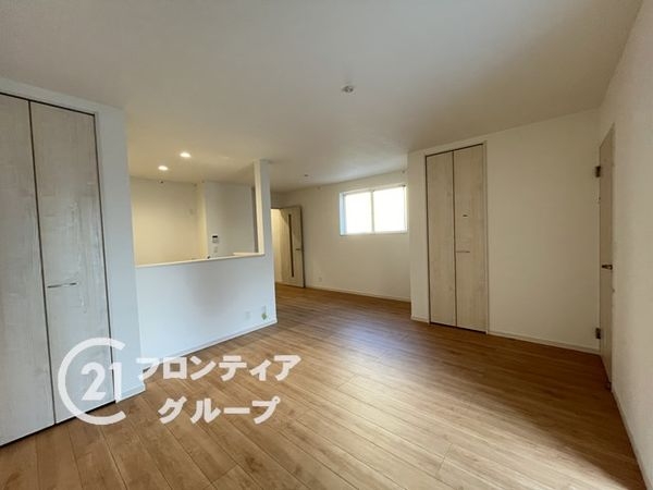 尼崎市東七松町１丁目の中古一戸建て