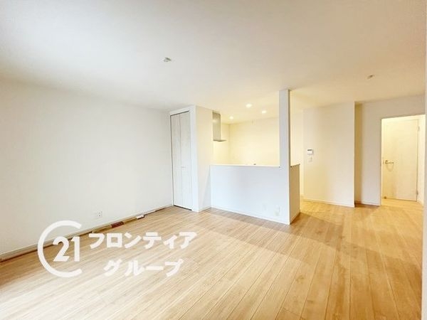 尼崎市東七松町１丁目の中古一戸建て