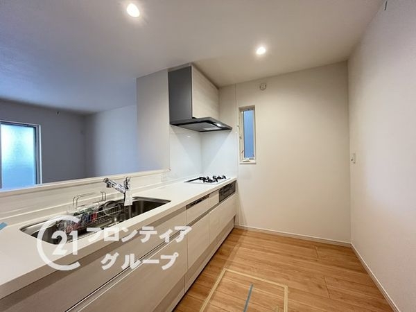 尼崎市東七松町１丁目の中古一戸建て