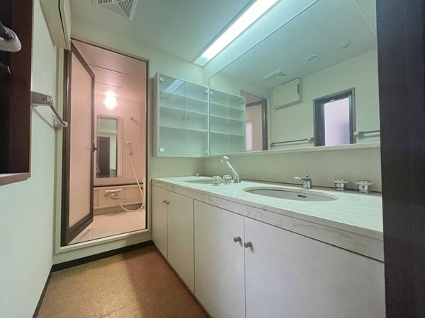 コート芦屋朝日ヶ丘１号棟　中古マンション