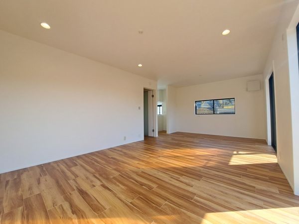 宝塚市御殿山４丁目の中古一戸建て