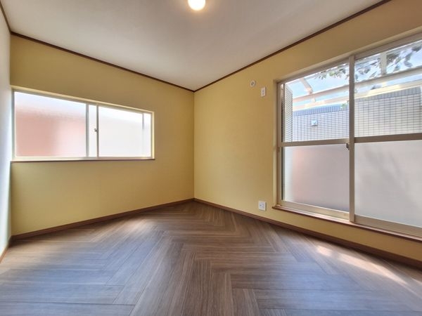西宮市角石町の中古一戸建て