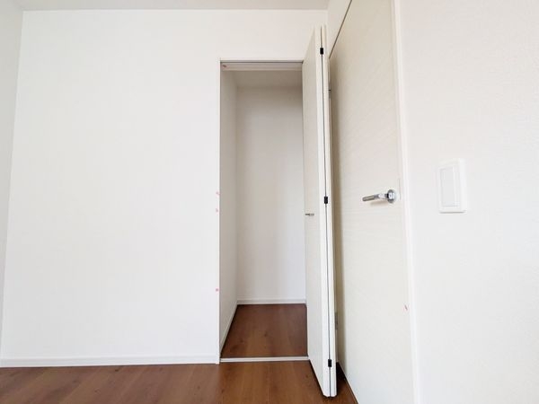 宝塚市安倉北2丁目　新築一戸建て　2号棟