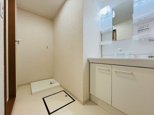 サンロイヤル北園田ブランシュール　中古マンション