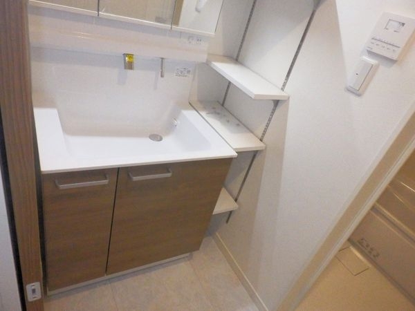 宝塚市安倉西２丁目　新築一戸建て