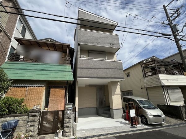 宝塚市安倉西２丁目　新築一戸建て