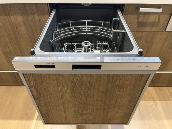 尼崎市塚口町６丁目　新築一戸建て　１期　２号棟